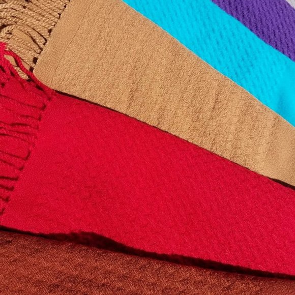 Shannie Girl Wrap Shawl with Fringe Trim - Picture 3 of 3